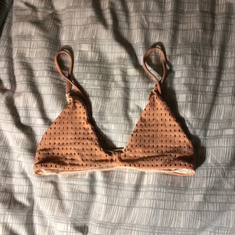 Acacia top!!